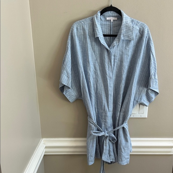 Olivaceous Chambray Linen Blend Romper Size M - Picture 1 of 10